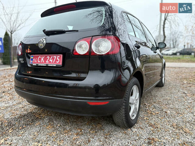Черный Фольксваген Гольф Плюс, объемом двигателя 1.4 л и пробегом 190 тыс. км за 6200 $, фото 11 на Automoto.ua