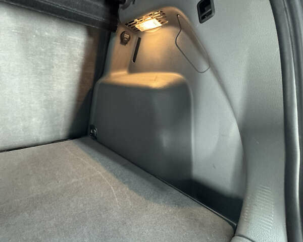 Черный Фольксваген Гольф Плюс, объемом двигателя 1.6 л и пробегом 207 тыс. км за 5299 $, фото 37 на Automoto.ua