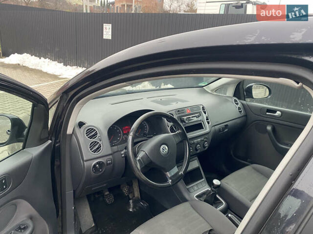 Чорний Фольксваген Golf Plus, об'ємом двигуна 1.4 л та пробігом 181 тис. км за 5750 $, фото 4 на Automoto.ua