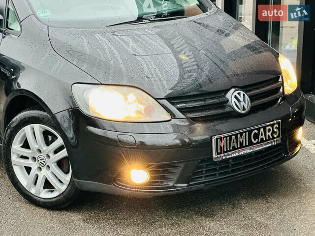 Чорний Фольксваген Golf Plus, об'ємом двигуна 1.6 л та пробігом 245 тис. км за 6200 $, фото 9 на Automoto.ua