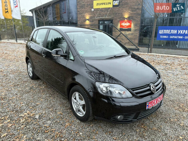 Черный Фольксваген Гольф Плюс, объемом двигателя 1.4 л и пробегом 190 тыс. км за 6200 $, фото 15 на Automoto.ua