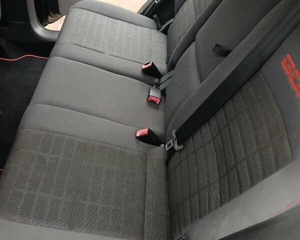 Черный Фольксваген Гольф Плюс, объемом двигателя 1.6 л и пробегом 218 тыс. км за 5250 $, фото 27 на Automoto.ua