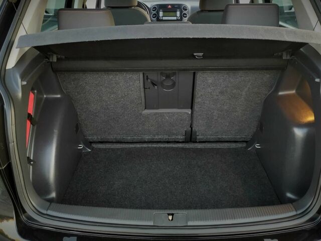 Чорний Фольксваген Golf Plus, об'ємом двигуна 1.4 л та пробігом 200 тис. км за 6800 $, фото 22 на Automoto.ua