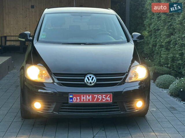 Черный Фольксваген Гольф Плюс, объемом двигателя 1.6 л и пробегом 203 тыс. км за 6300 $, фото 1 на Automoto.ua
