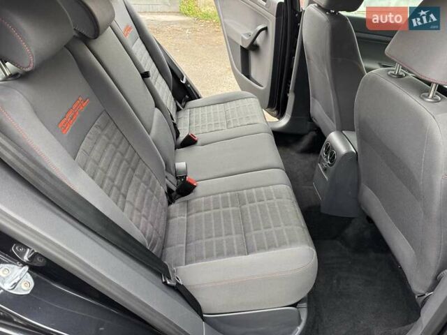 Черный Фольксваген Гольф Плюс, объемом двигателя 1.6 л и пробегом 130 тыс. км за 6200 $, фото 32 на Automoto.ua