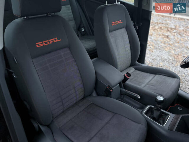 Черный Фольксваген Гольф Плюс, объемом двигателя 1.4 л и пробегом 190 тыс. км за 6200 $, фото 38 на Automoto.ua