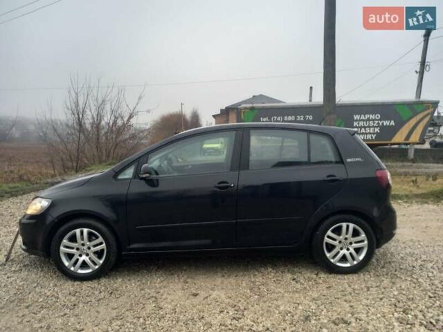 Черный Фольксваген Гольф Плюс, объемом двигателя 1.6 л и пробегом 218 тыс. км за 5250 $, фото 4 на Automoto.ua