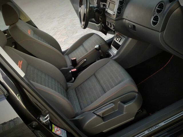 Чорний Фольксваген Golf Plus, об'ємом двигуна 1.4 л та пробігом 200 тис. км за 6800 $, фото 19 на Automoto.ua