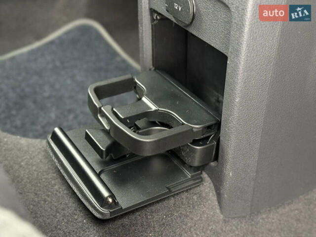 Черный Фольксваген Гольф Плюс, объемом двигателя 1.6 л и пробегом 209 тыс. км за 5650 $, фото 58 на Automoto.ua