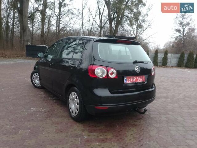 Черный Фольксваген Гольф Плюс, объемом двигателя 1.6 л и пробегом 196 тыс. км за 5650 $, фото 18 на Automoto.ua
