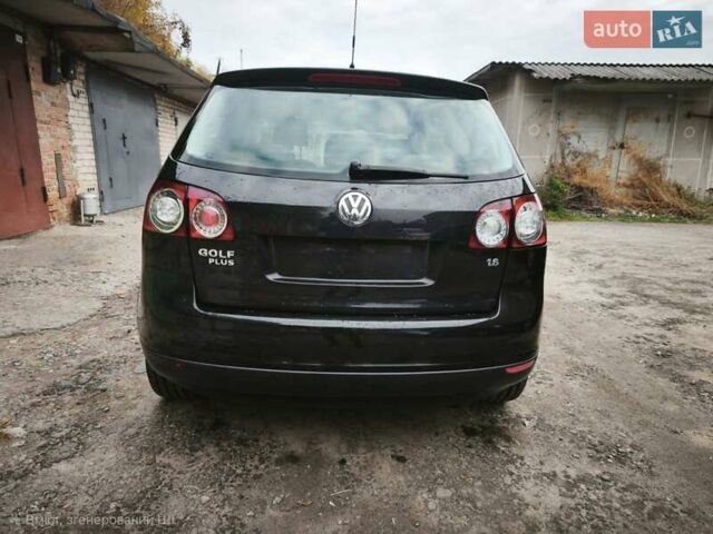 Черный Фольксваген Гольф Плюс, объемом двигателя 1.6 л и пробегом 178 тыс. км за 7500 $, фото 3 на Automoto.ua