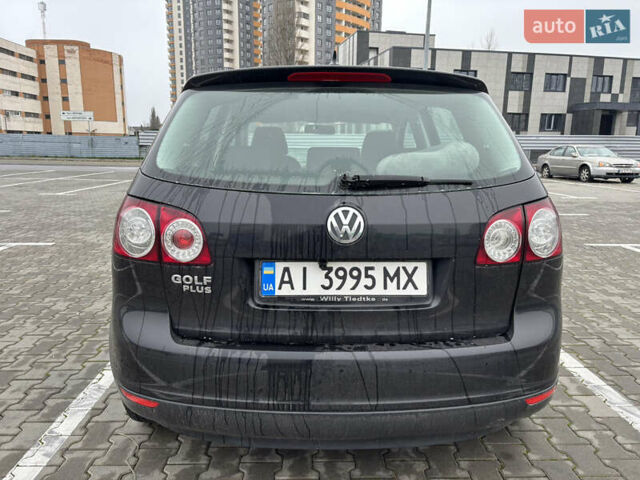 Черный Фольксваген Гольф Плюс, объемом двигателя 1.6 л и пробегом 256 тыс. км за 5300 $, фото 10 на Automoto.ua