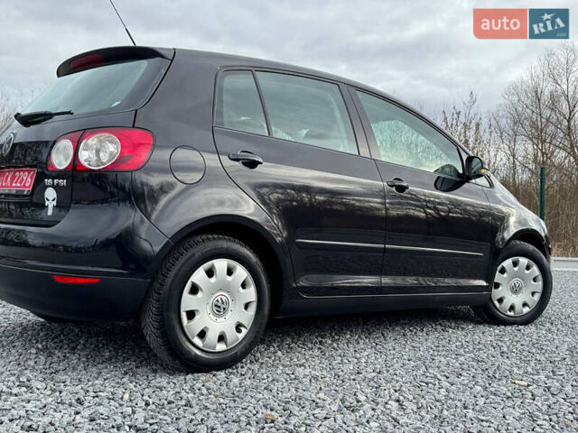 Чорний Фольксваген Golf Plus, об'ємом двигуна 1.6 л та пробігом 204 тис. км за 4850 $, фото 29 на Automoto.ua