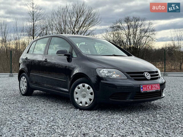 Чорний Фольксваген Golf Plus, об'ємом двигуна 1.6 л та пробігом 204 тис. км за 4850 $, фото 7 на Automoto.ua