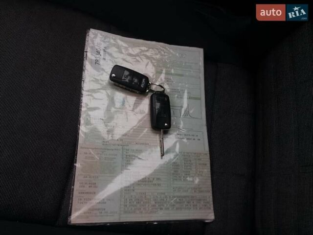 Черный Фольксваген Гольф Плюс, объемом двигателя 1.6 л и пробегом 196 тыс. км за 5650 $, фото 38 на Automoto.ua