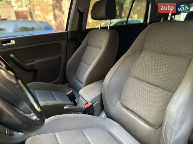 Чорний Фольксваген Golf Plus, об'ємом двигуна 2 л та пробігом 244 тис. км за 6800 $, фото 15 на Automoto.ua