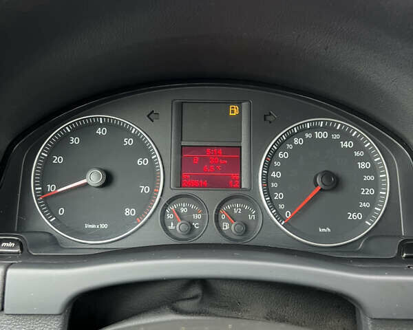 Черный Фольксваген Гольф Плюс, объемом двигателя 1.6 л и пробегом 249 тыс. км за 5850 $, фото 38 на Automoto.ua