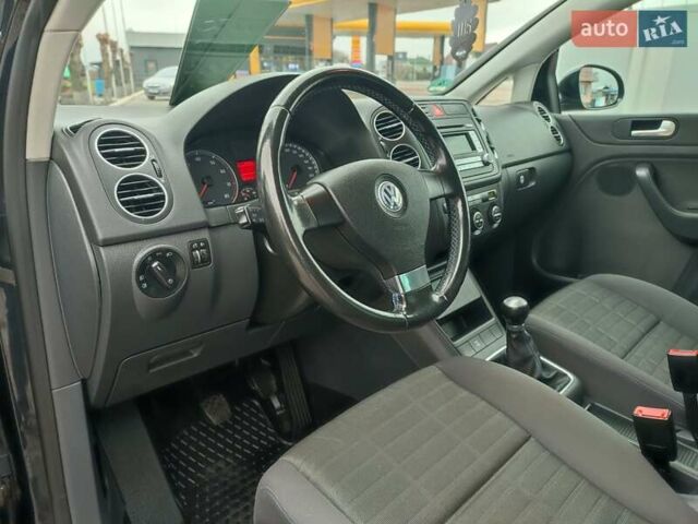Черный Фольксваген Гольф Плюс, объемом двигателя 1.4 л и пробегом 129 тыс. км за 6499 $, фото 39 на Automoto.ua