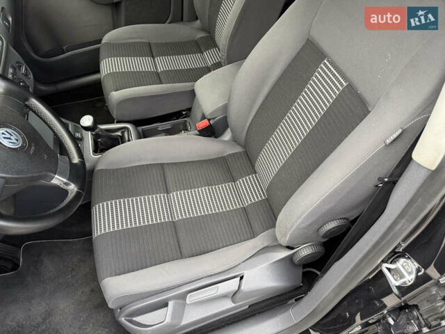 Фольксваген Гольф Плюс 2007 в Тернополе на Automoto.ua Черный Фольксваген Гольф Плюс, объемом двигателя 1.6 л и пробегом 238 тыс. км за 6200 $, фото 35 на Automoto.ua