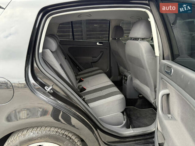 Фольксваген Гольф Плюс 2007 в Тернополе на Automoto.ua Черный Фольксваген Гольф Плюс, объемом двигателя 1.6 л и пробегом 238 тыс. км за 6200 $, фото 40 на Automoto.ua