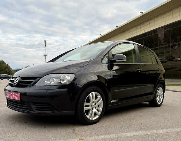 Чорний Фольксваген Golf Plus, об'ємом двигуна 1.6 л та пробігом 198 тис. км за 6800 $, фото 1 на Automoto.ua