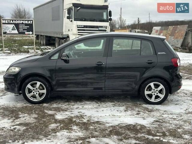 Черный Фольксваген Гольф Плюс, объемом двигателя 1.6 л и пробегом 188 тыс. км за 6550 $, фото 2 на Automoto.ua