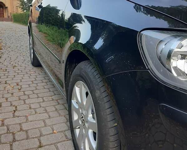 Черный Фольксваген Гольф Плюс, объемом двигателя 1.6 л и пробегом 190 тыс. км за 6500 $, фото 3 на Automoto.ua