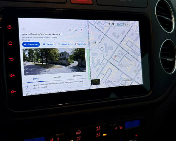 Черный Фольксваген Гольф Плюс, объемом двигателя 1.6 л и пробегом 190 тыс. км за 6900 $, фото 20 на Automoto.ua