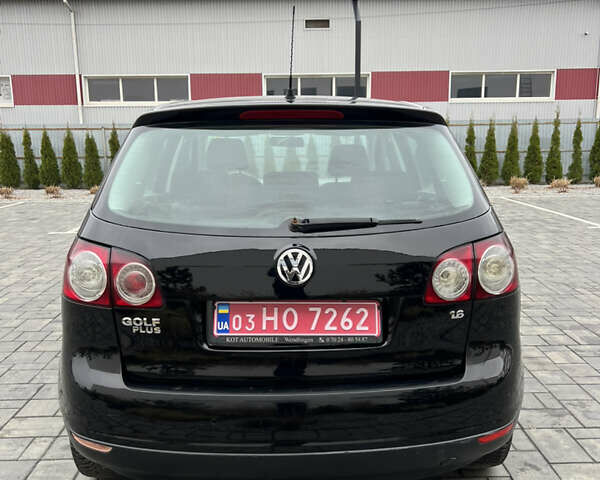 Черный Фольксваген Гольф Плюс, объемом двигателя 1.6 л и пробегом 249 тыс. км за 5850 $, фото 17 на Automoto.ua