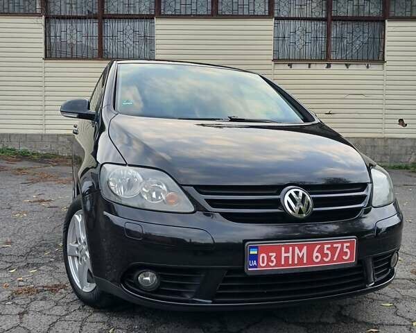 Черный Фольксваген Гольф Плюс, объемом двигателя 1.6 л и пробегом 174 тыс. км за 6399 $, фото 10 на Automoto.ua
