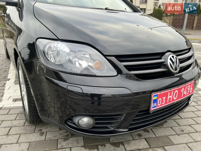 Чорний Фольксваген Golf Plus, об'ємом двигуна 1.6 л та пробігом 225 тис. км за 7799 $, фото 11 на Automoto.ua