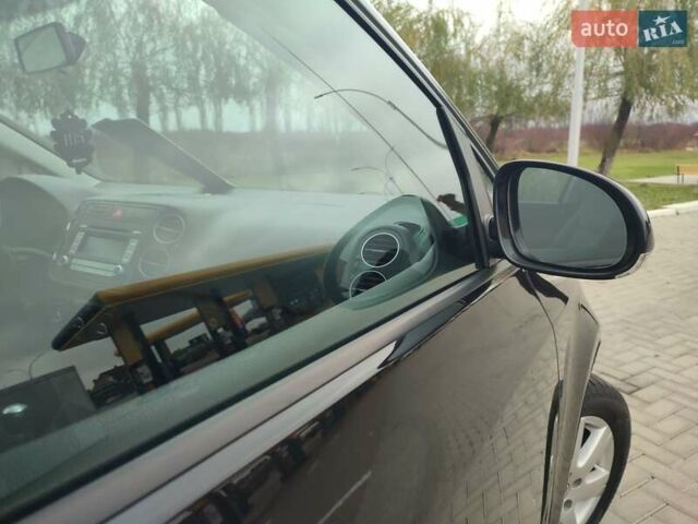 Черный Фольксваген Гольф Плюс, объемом двигателя 1.4 л и пробегом 129 тыс. км за 6499 $, фото 22 на Automoto.ua