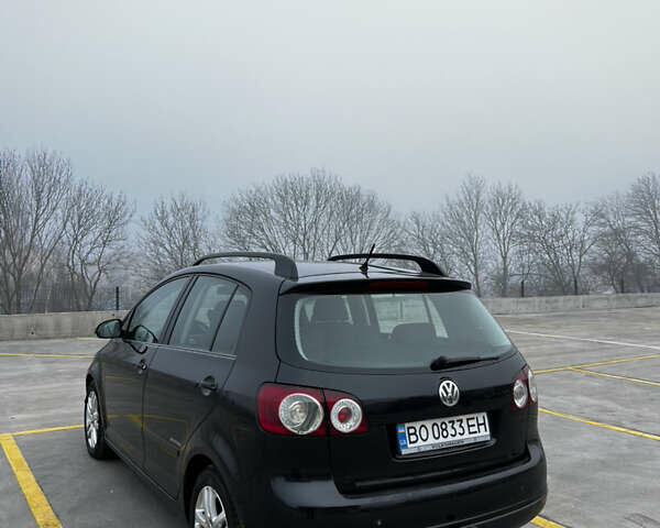 Черный Фольксваген Гольф Плюс, объемом двигателя 1.9 л и пробегом 308 тыс. км за 5699 $, фото 4 на Automoto.ua
