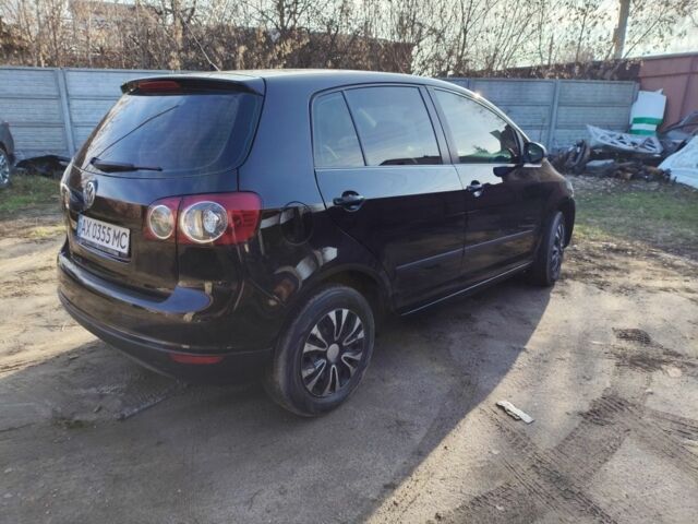 Черный Фольксваген Гольф Плюс, объемом двигателя 1.6 л и пробегом 186 тыс. км за 4999 $, фото 7 на Automoto.ua