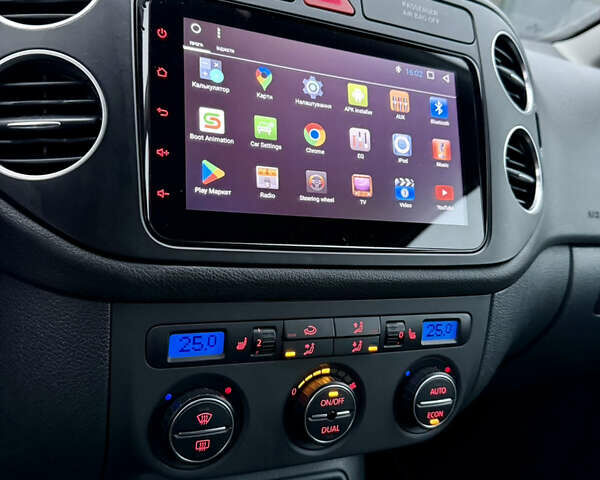 Черный Фольксваген Гольф Плюс, объемом двигателя 1.6 л и пробегом 190 тыс. км за 6900 $, фото 21 на Automoto.ua