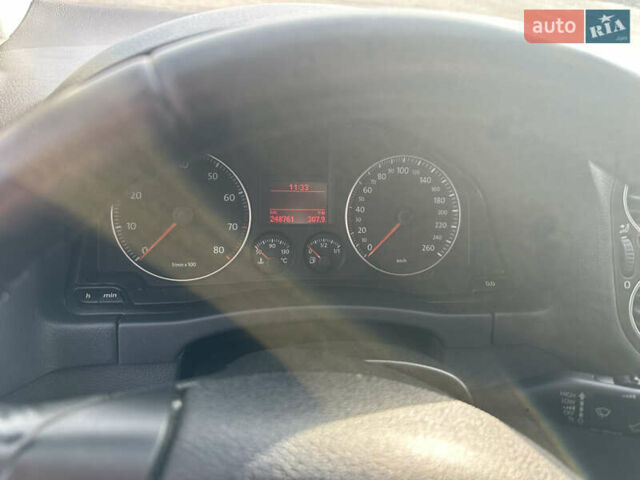 Черный Фольксваген Гольф Плюс, объемом двигателя 1.6 л и пробегом 248 тыс. км за 6900 $, фото 10 на Automoto.ua