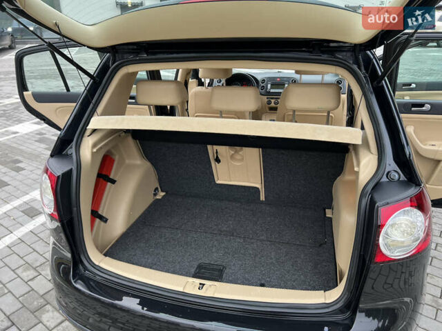 Чорний Фольксваген Golf Plus, об'ємом двигуна 1.6 л та пробігом 225 тис. км за 7799 $, фото 32 на Automoto.ua