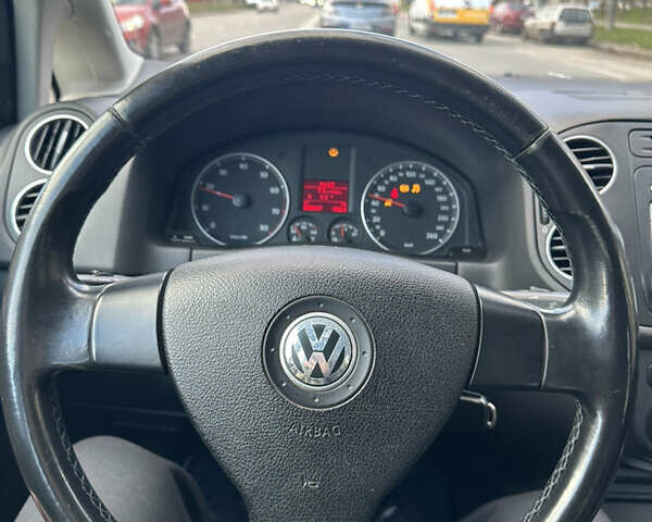 Чорний Фольксваген Golf Plus, об'ємом двигуна 1.6 л та пробігом 204 тис. км за 6300 $, фото 7 на Automoto.ua