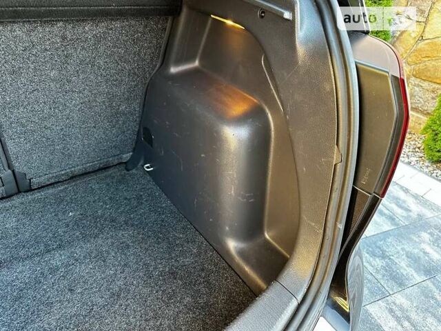 Черный Фольксваген Гольф Плюс, объемом двигателя 1.39 л и пробегом 194 тыс. км за 6450 $, фото 43 на Automoto.ua