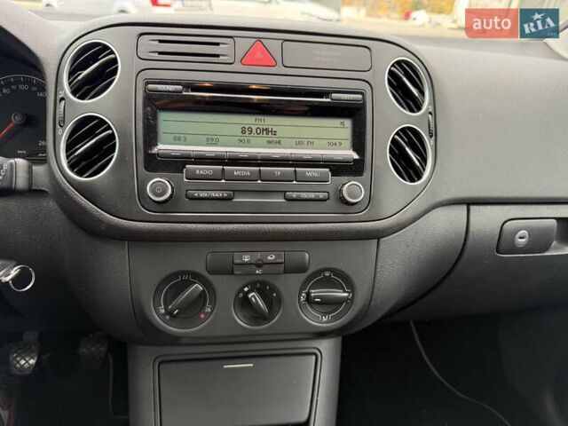 Фольксваген Гольф Плюс 2007 в Тернополе на Automoto.ua Черный Фольксваген Гольф Плюс, объемом двигателя 1.6 л и пробегом 238 тыс. км за 6200 $, фото 48 на Automoto.ua