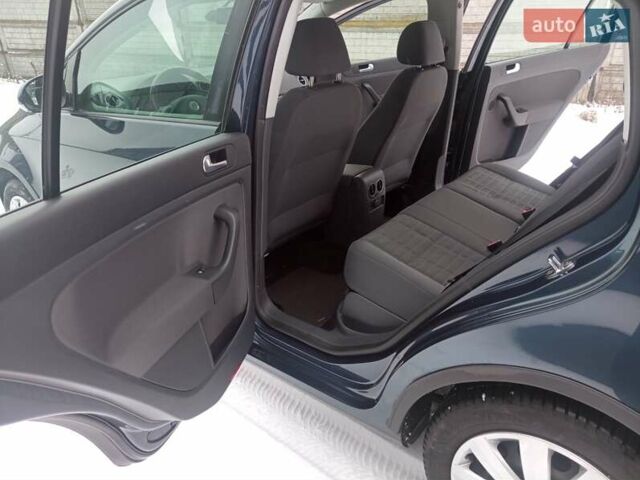 Чорний Фольксваген Golf Plus, об'ємом двигуна 1.4 л та пробігом 206 тис. км за 6459 $, фото 11 на Automoto.ua