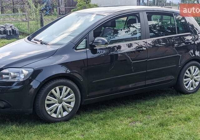 Черный Фольксваген Гольф Плюс, объемом двигателя 1.97 л и пробегом 260 тыс. км за 7550 $, фото 4 на Automoto.ua