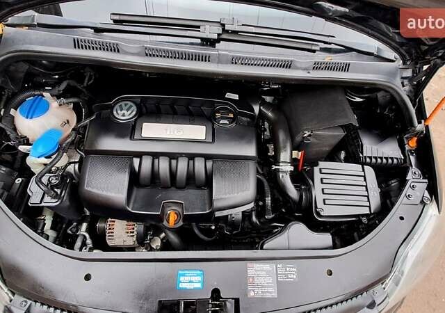Черный Фольксваген Гольф Плюс, объемом двигателя 1.6 л и пробегом 193 тыс. км за 6650 $, фото 3 на Automoto.ua