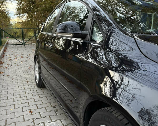 Черный Фольксваген Гольф Плюс, объемом двигателя 1.6 л и пробегом 71 тыс. км за 7699 $, фото 9 на Automoto.ua