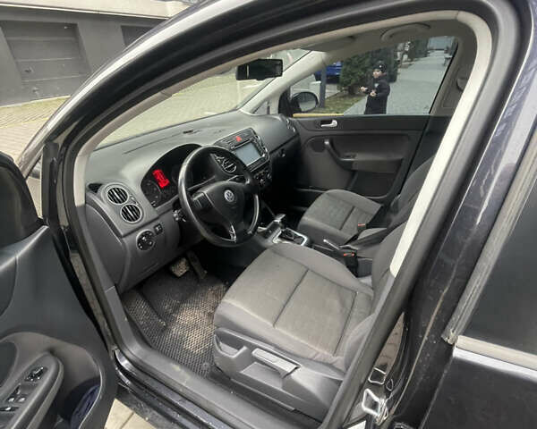 Черный Фольксваген Гольф Плюс, объемом двигателя 2 л и пробегом 267 тыс. км за 7800 $, фото 17 на Automoto.ua