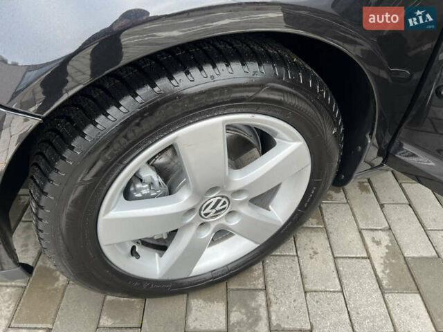 Чорний Фольксваген Golf Plus, об'ємом двигуна 1.6 л та пробігом 225 тис. км за 7799 $, фото 18 на Automoto.ua