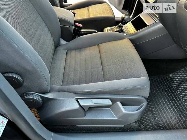 Черный Фольксваген Гольф Плюс, объемом двигателя 1.39 л и пробегом 194 тыс. км за 6450 $, фото 33 на Automoto.ua