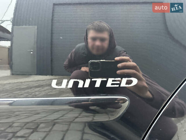 Черный Фольксваген Гольф Плюс, объемом двигателя 1.6 л и пробегом 165 тыс. км за 7350 $, фото 23 на Automoto.ua