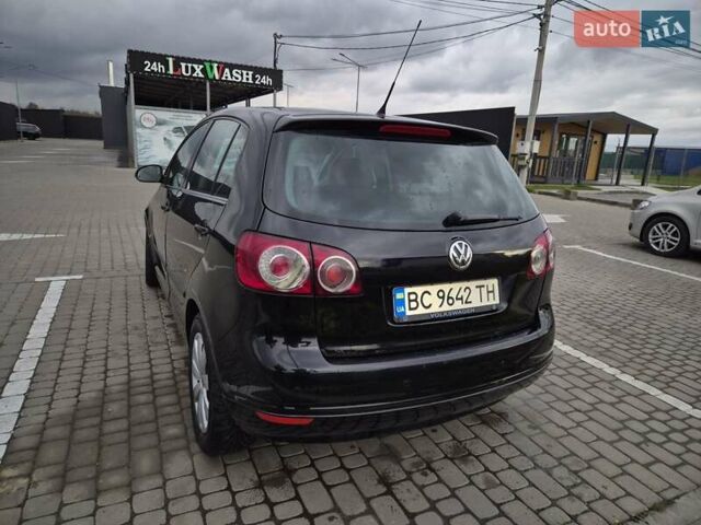 Черный Фольксваген Гольф Плюс, объемом двигателя 2 л и пробегом 243 тыс. км за 6800 $, фото 4 на Automoto.ua
