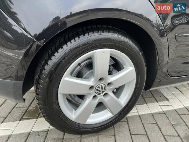 Чорний Фольксваген Golf Plus, об'ємом двигуна 1.6 л та пробігом 225 тис. км за 7799 $, фото 7 на Automoto.ua